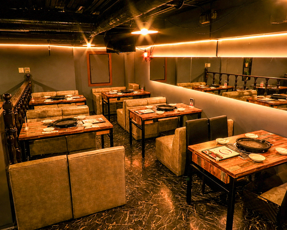 TERRACE GARDEN 8848【公式】屋内でダーツ・カラオケで二次会も楽しめる<br>新宿のバーベキュー（BBQ）